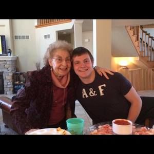 Meet your Posher, Roxanne